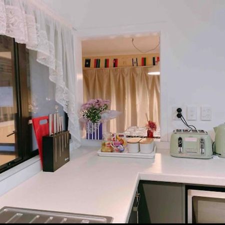 רוטורואה Skyline Mountain View Lodge Up To 16 People מראה חיצוני תמונה